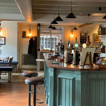 The Boot And Shoe Inn Flintham Ngoại thất bức ảnh